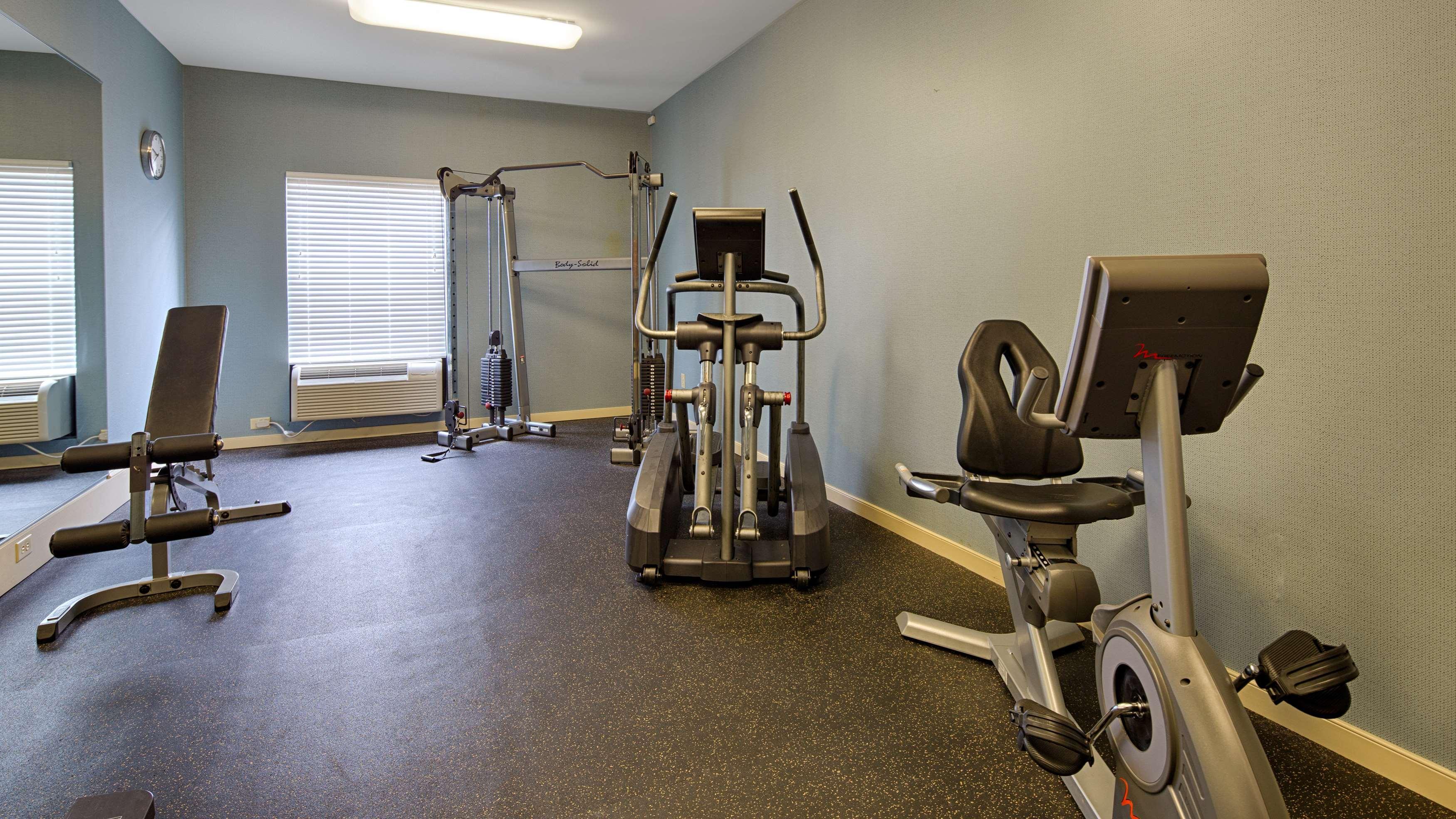 Best Western Plus Glen Allen Inn Екстериор снимка