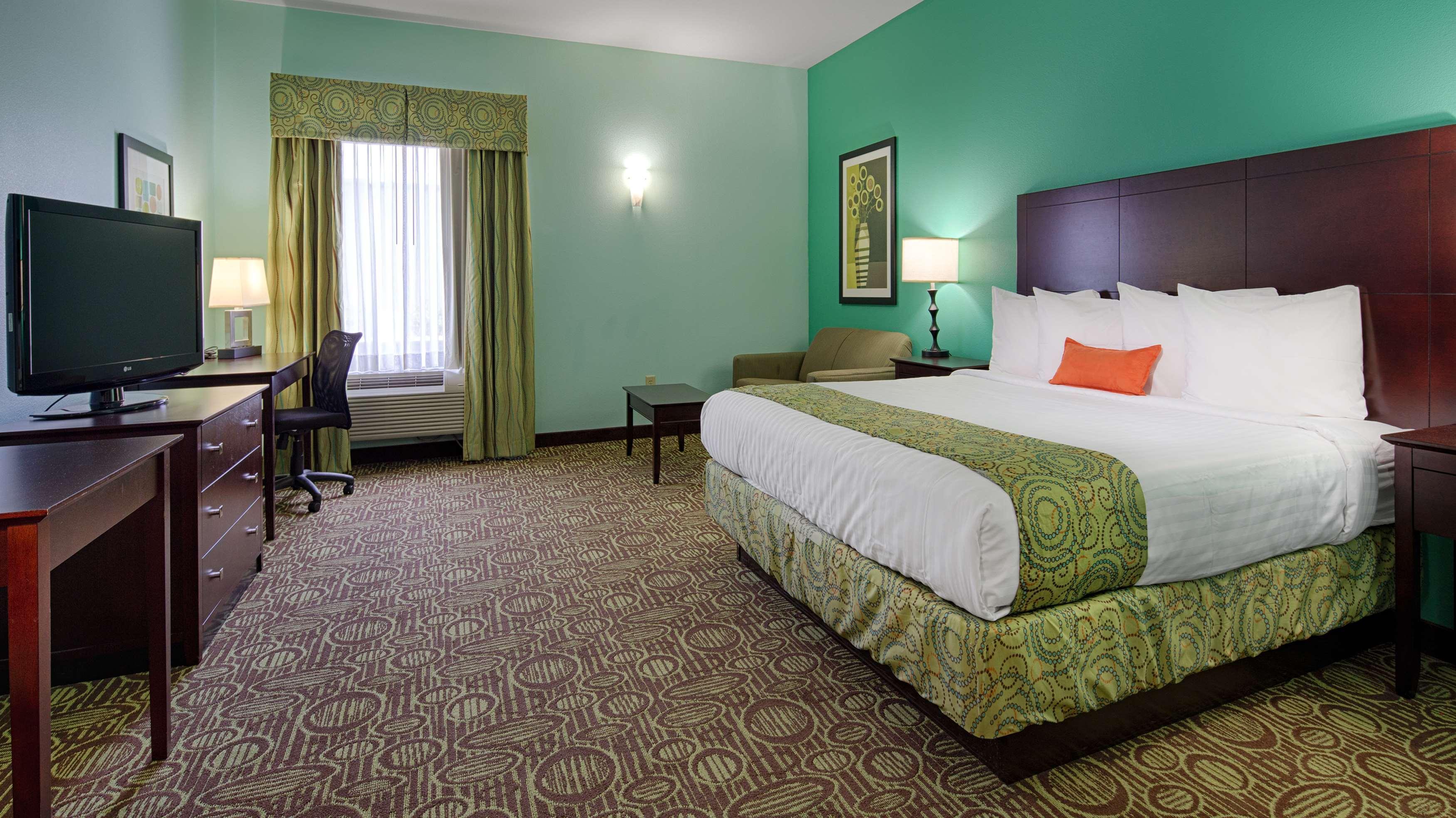 Best Western Plus Glen Allen Inn Екстериор снимка