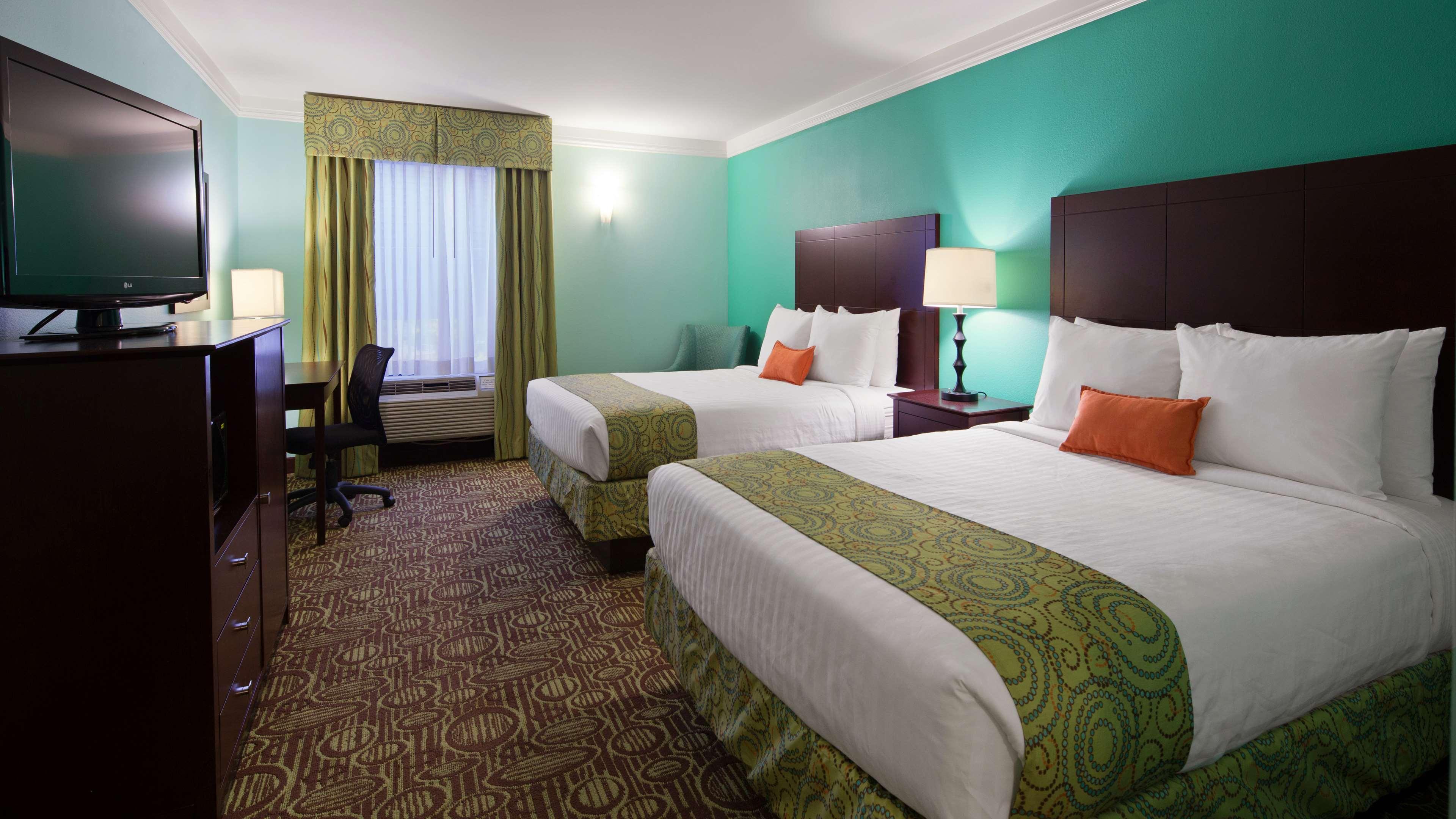 Best Western Plus Glen Allen Inn Екстериор снимка