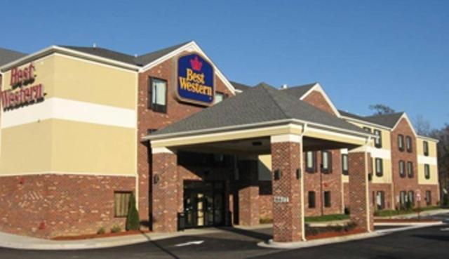 Best Western Plus Glen Allen Inn Екстериор снимка