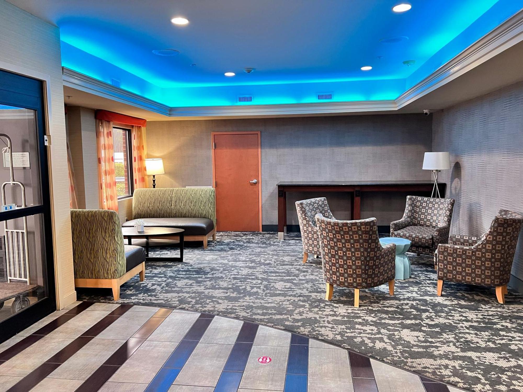 Best Western Plus Glen Allen Inn Екстериор снимка